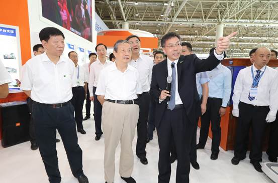 马凯副总理点赞浪潮天元大数据双创！